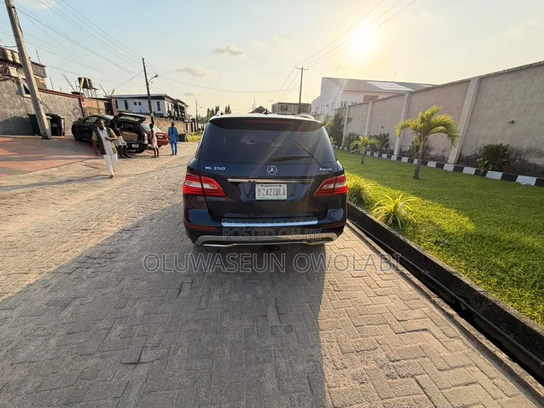 Mercedes-Benz M Class ML 350 4Matic 2013 Blue