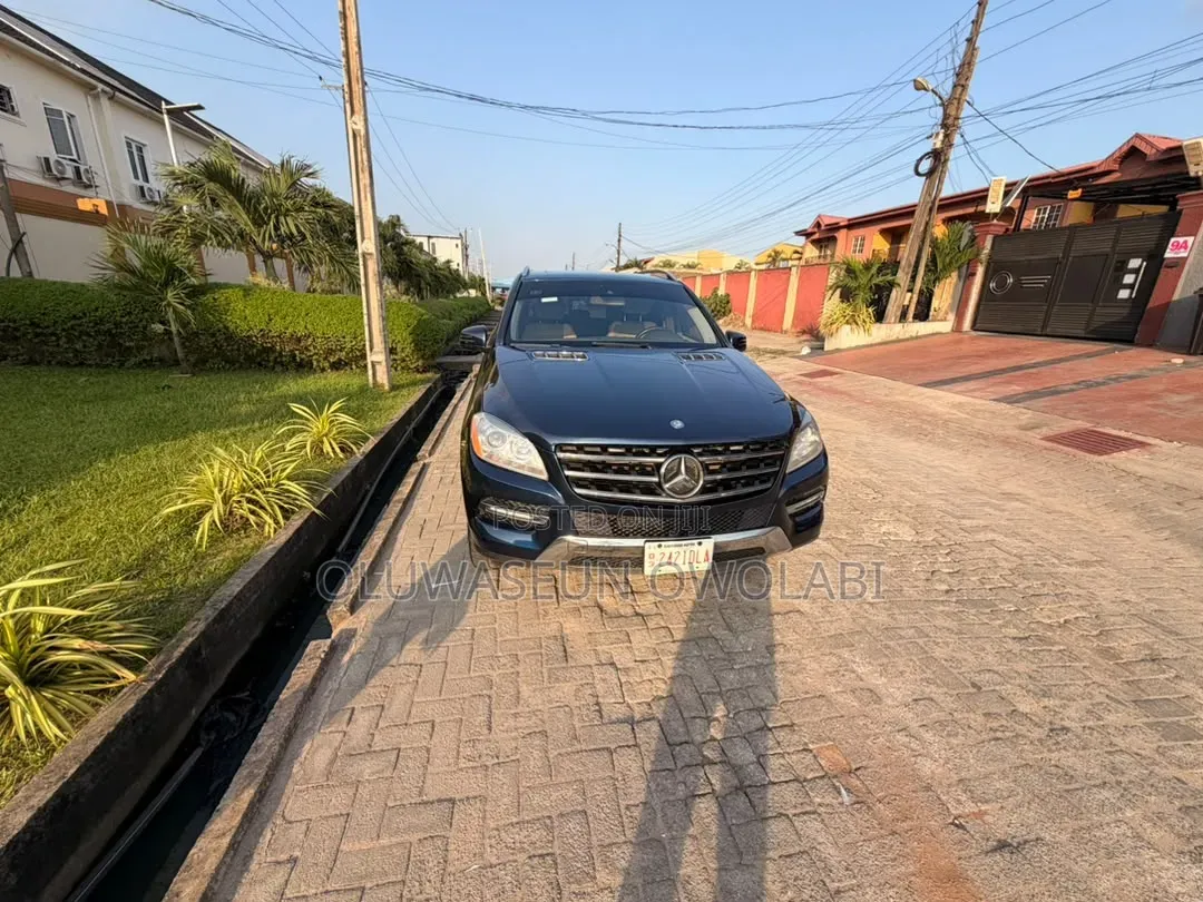 Mercedes-Benz M Class ML 350 4Matic 2013 Blue