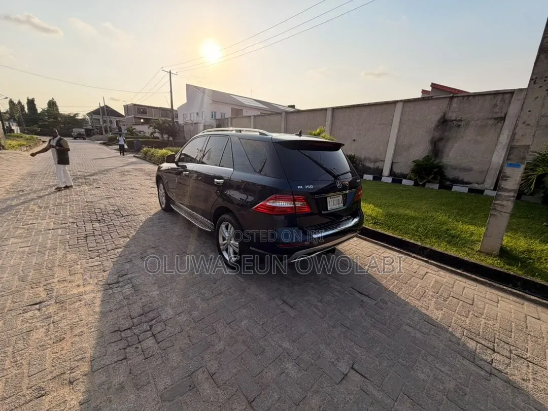 Mercedes-Benz M Class ML 350 4Matic 2013 Blue