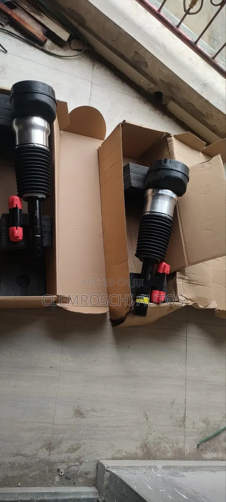 High Quality Certified Front Shock Range Rover Autobiography 2024/2025