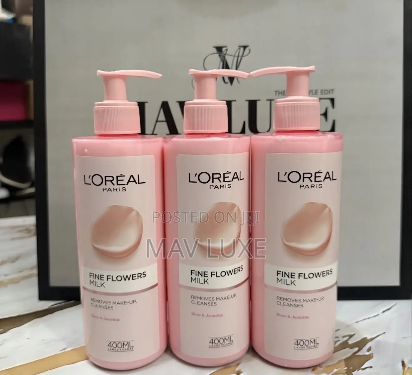 l'Oréal Paris Fine Flowers Cleansing Milk (400ml)
