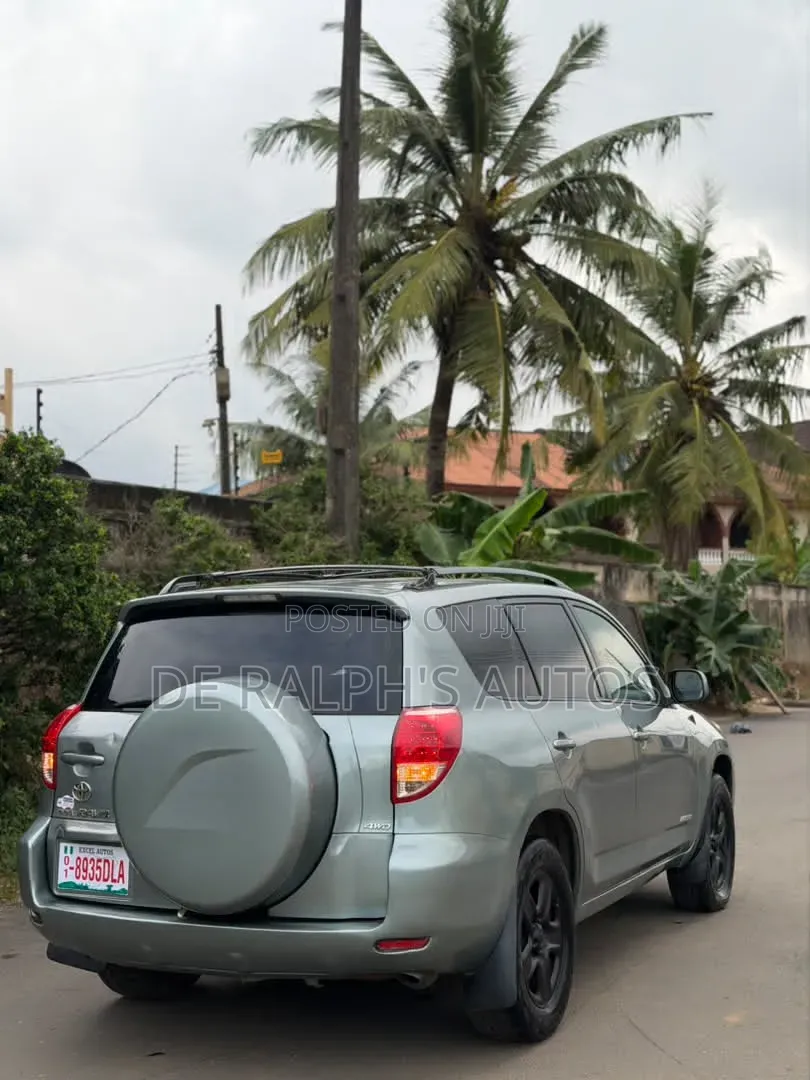 Toyota RAV4 Limited V6 2007 Green
