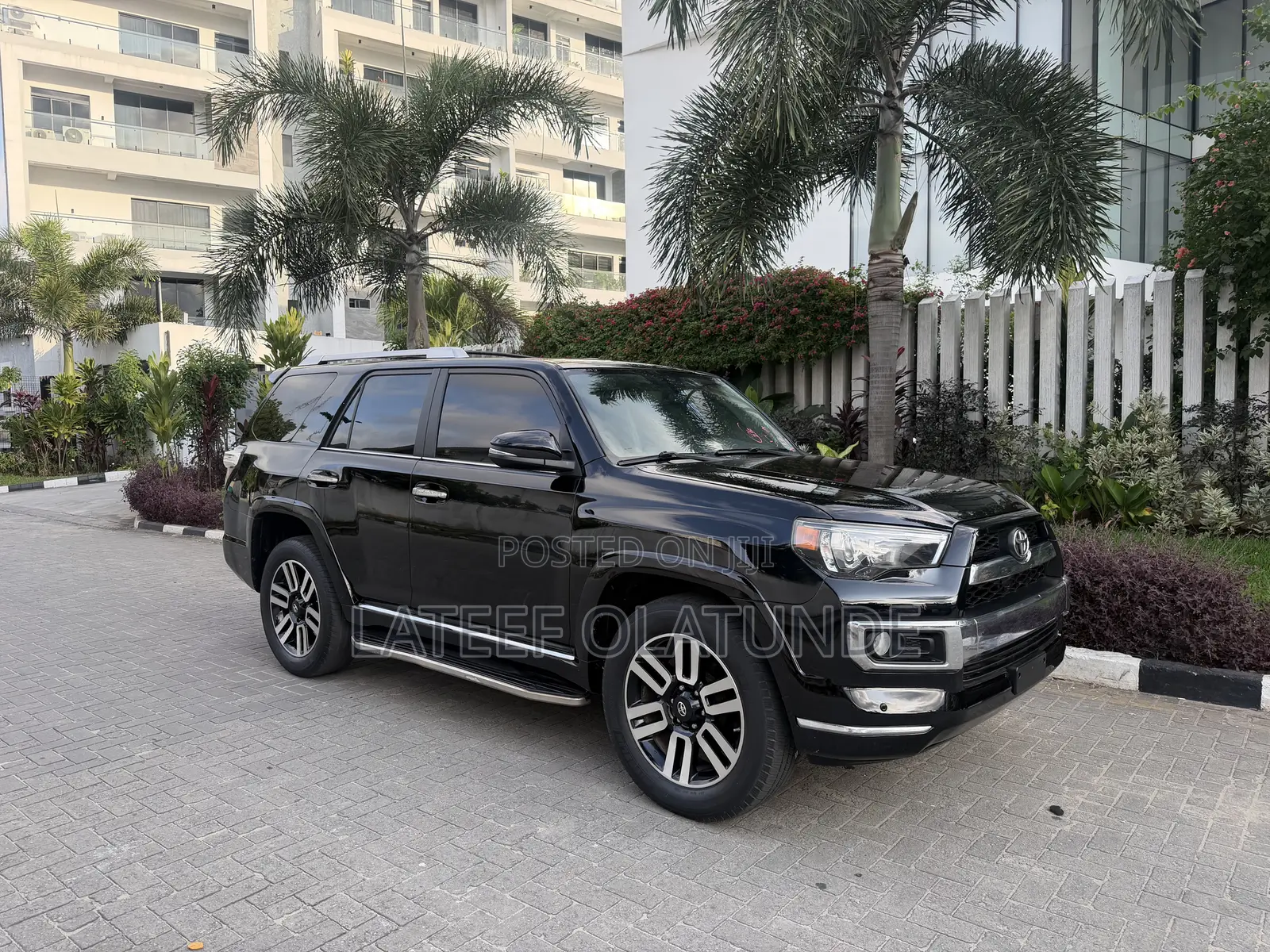 Toyota 4-Runner Limited 4dr SUV 4WD (4.0L 6cyl 5A) 2015 Black
