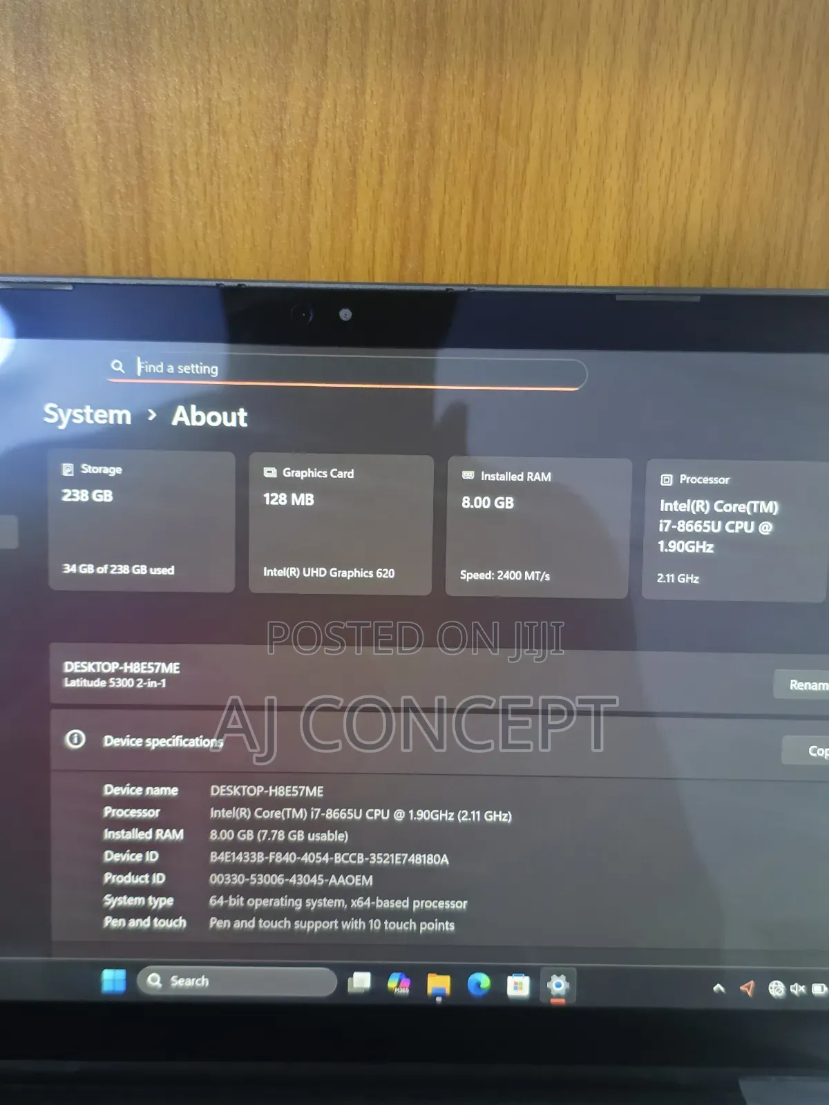 Laptop Dell Latitude 5300 2-in-1 8GB Intel Core i7 SSD 256GB