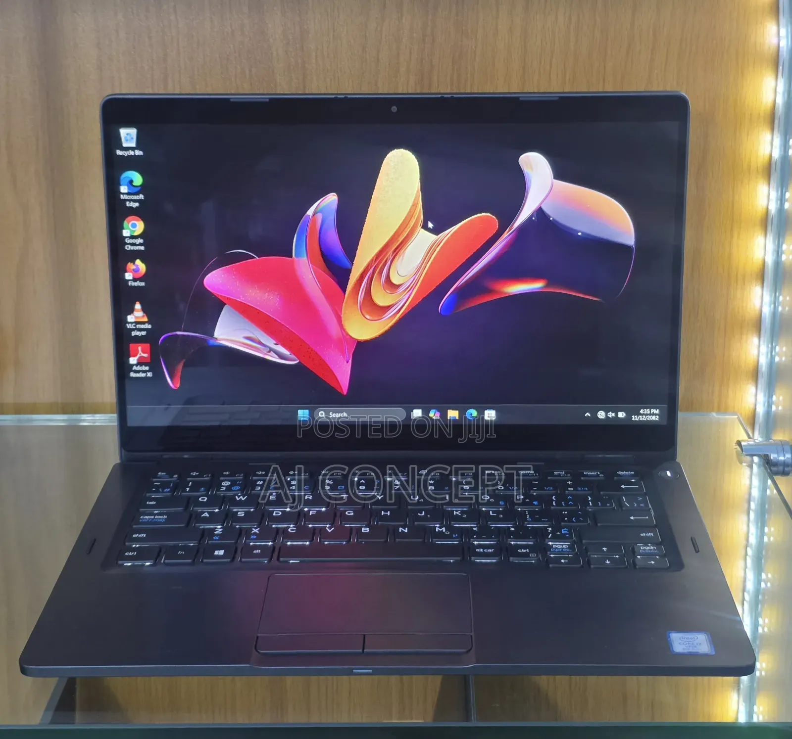 Laptop Dell Latitude 5300 2-in-1 8GB Intel Core i7 SSD 256GB