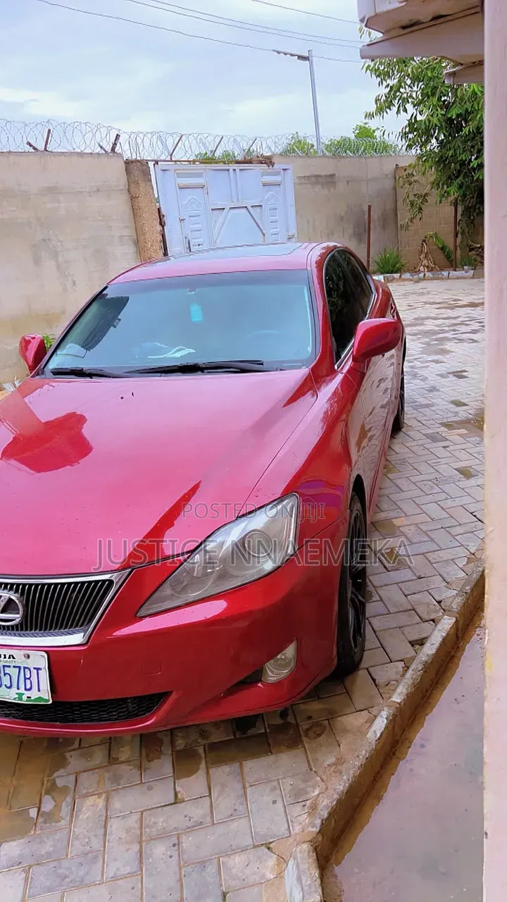 Lexus IS 2010 Red