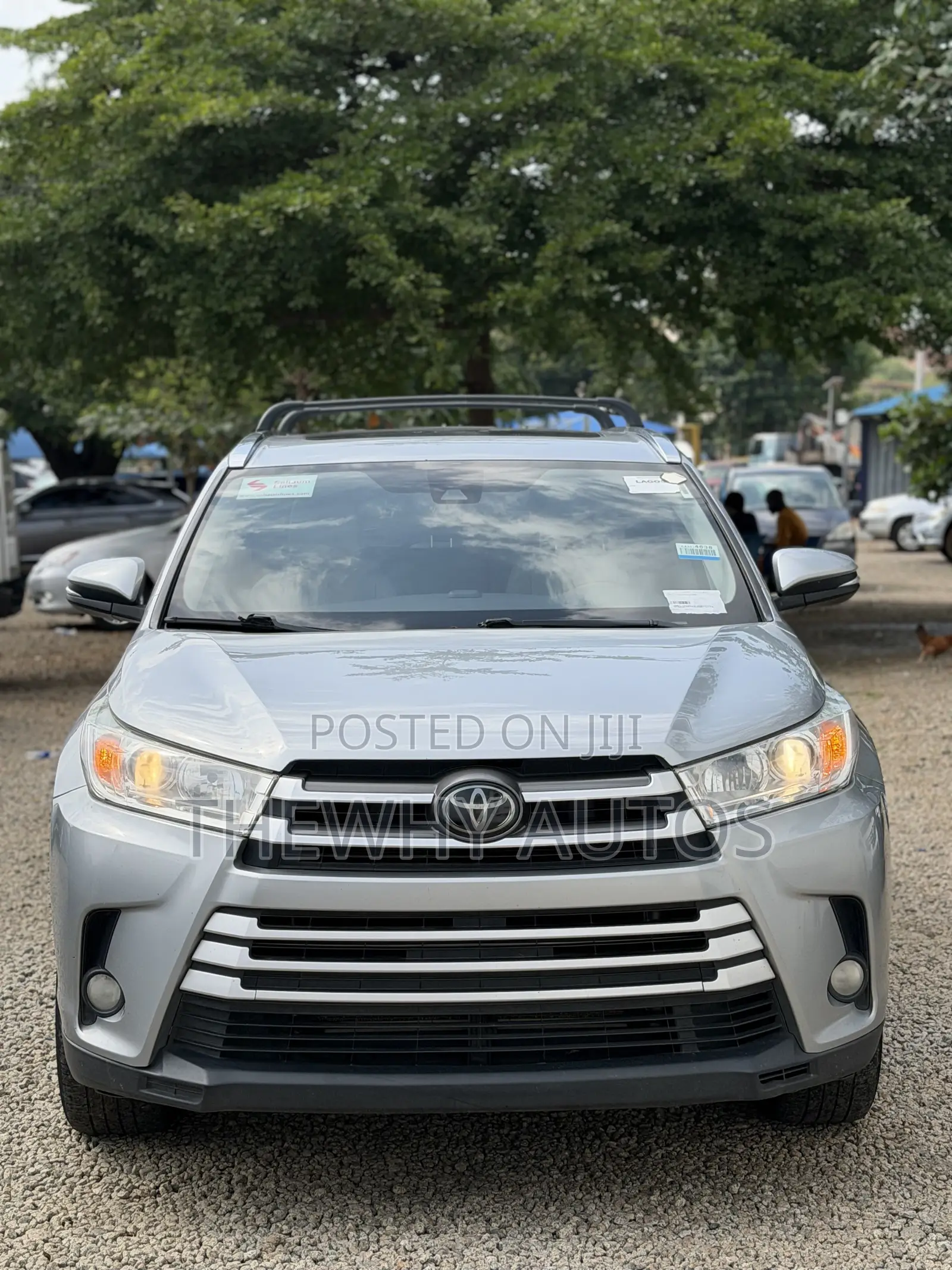 Toyota Highlander XLE 4x2 V6 (3.5L 6cyl 8A) 2018 Silver