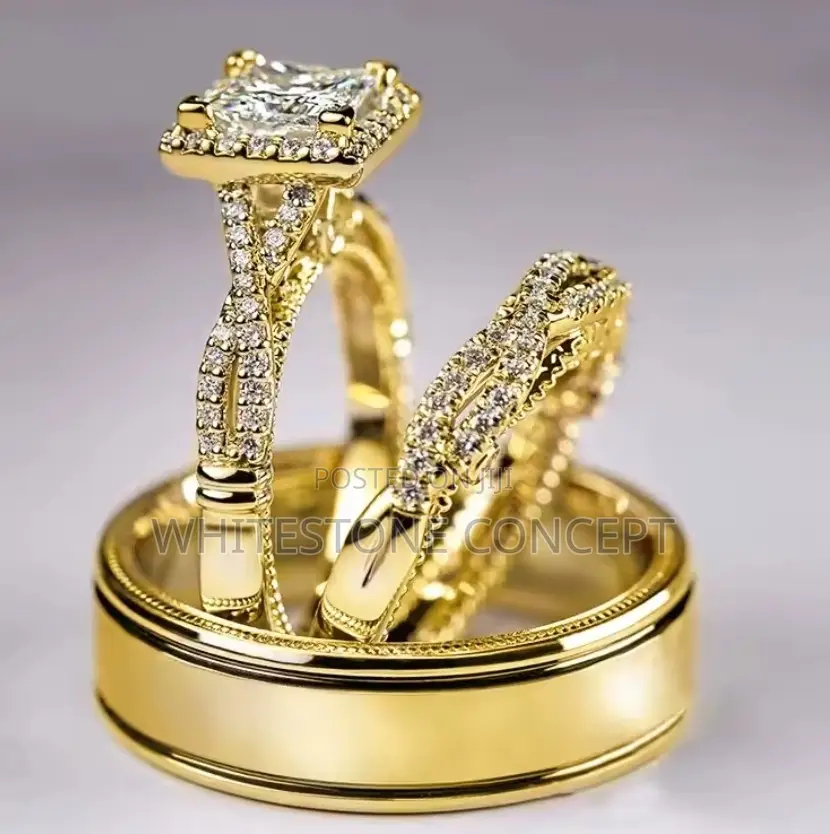 Huitan Princess Cut Cubic Zriconia Wedding Ring Set