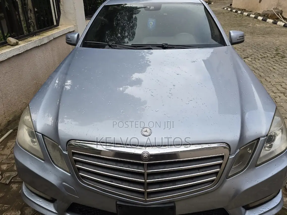 Mercedes-Benz E350 2013 Beige