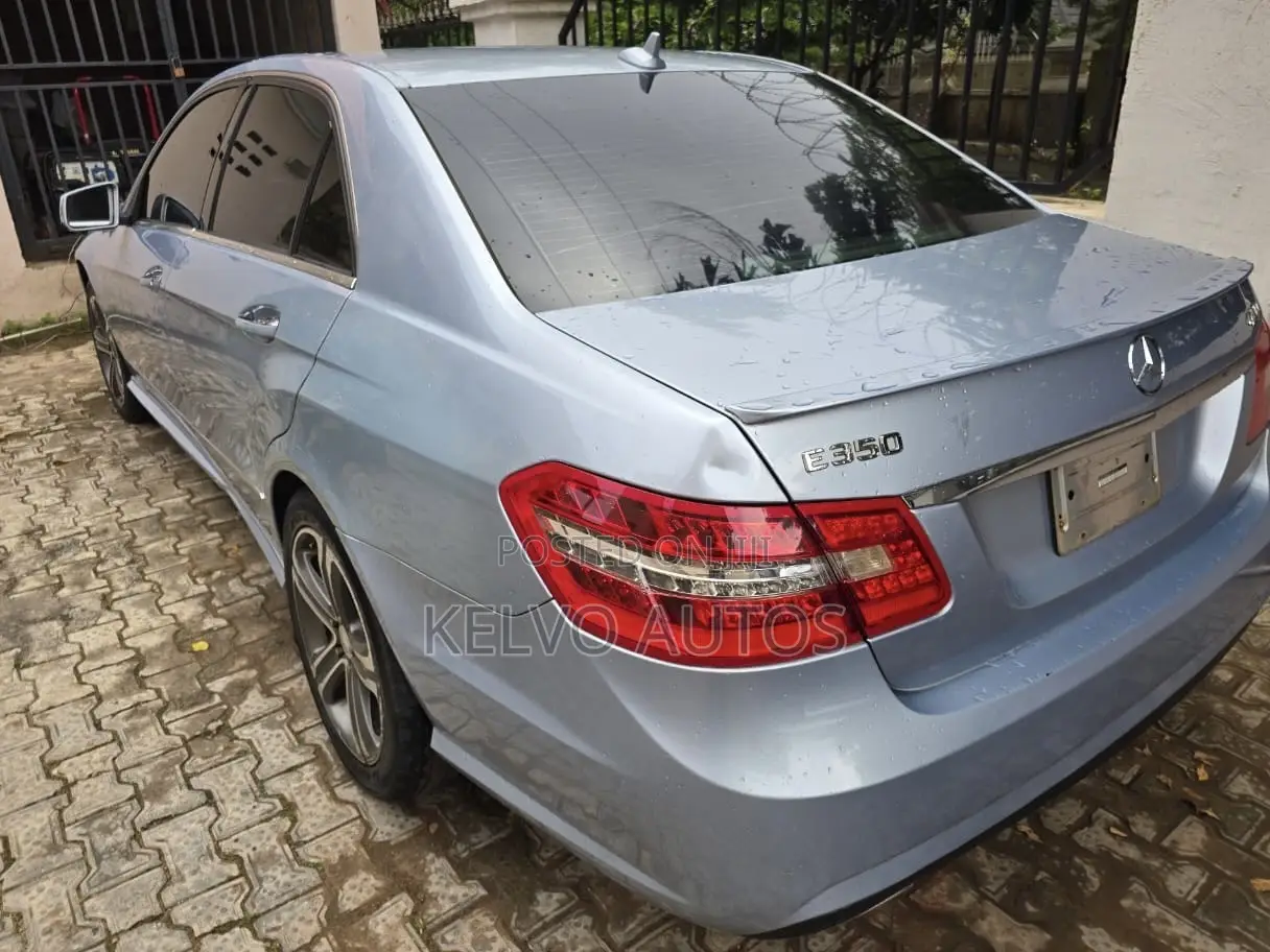 Mercedes-Benz E350 2013 Beige