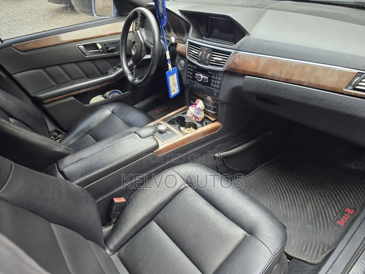 Mercedes-Benz E350 2013 Beige