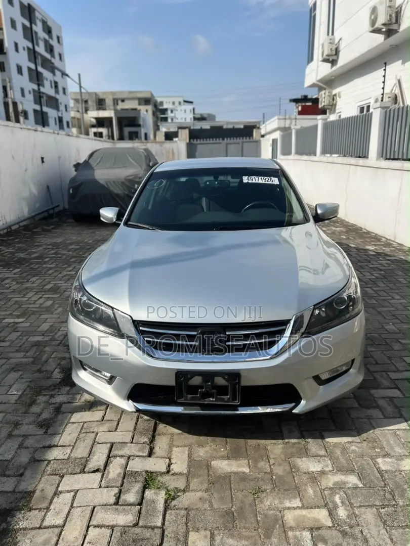 Honda Accord LX 4dr Sedan (2.4L 4cyl 6M) 2014 Silver