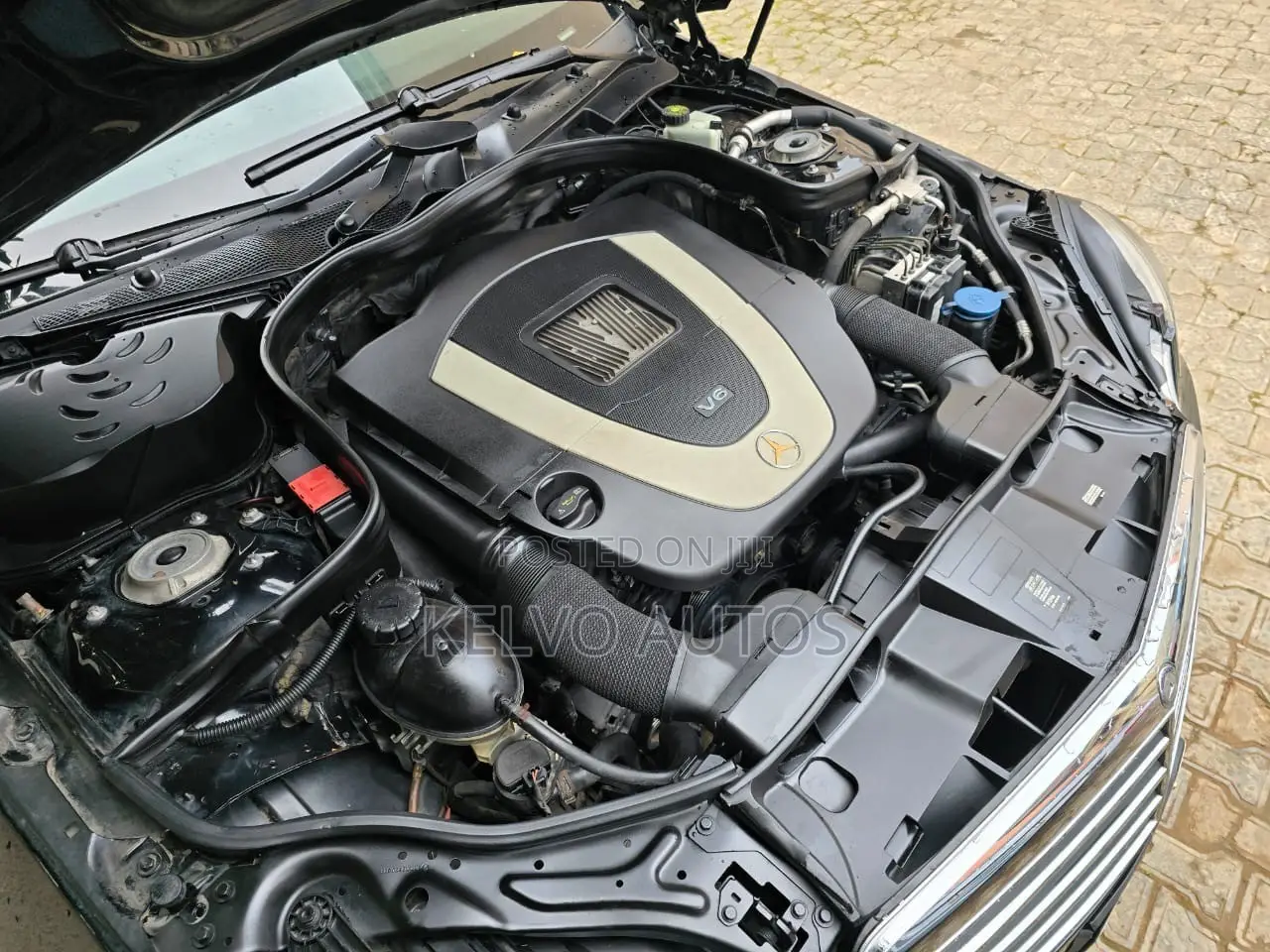 Mercedes-Benz E350 2011 Black