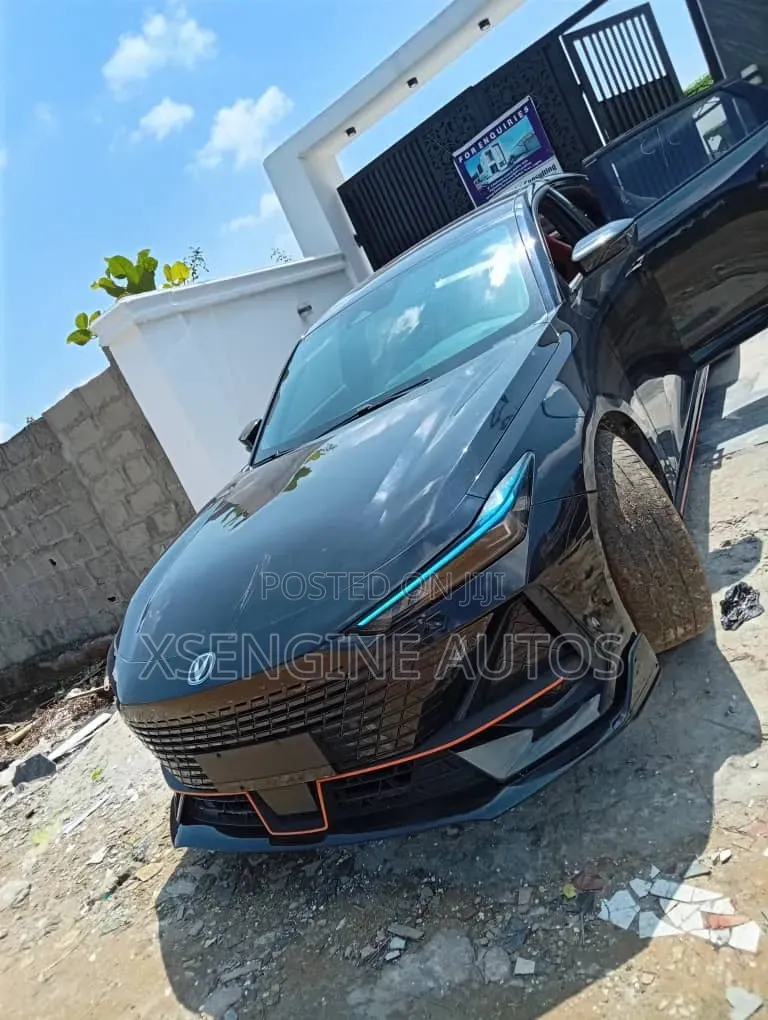 Changan UNI-V 2024 Black
