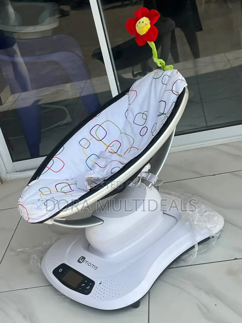 4Moms Mamaroo Multimotion Blutooth Swing - Foreign Neatly Used