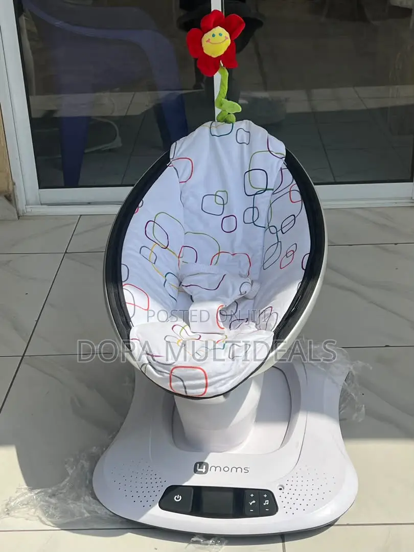 4Moms Mamaroo Multimotion Blutooth Swing - Foreign Neatly Used