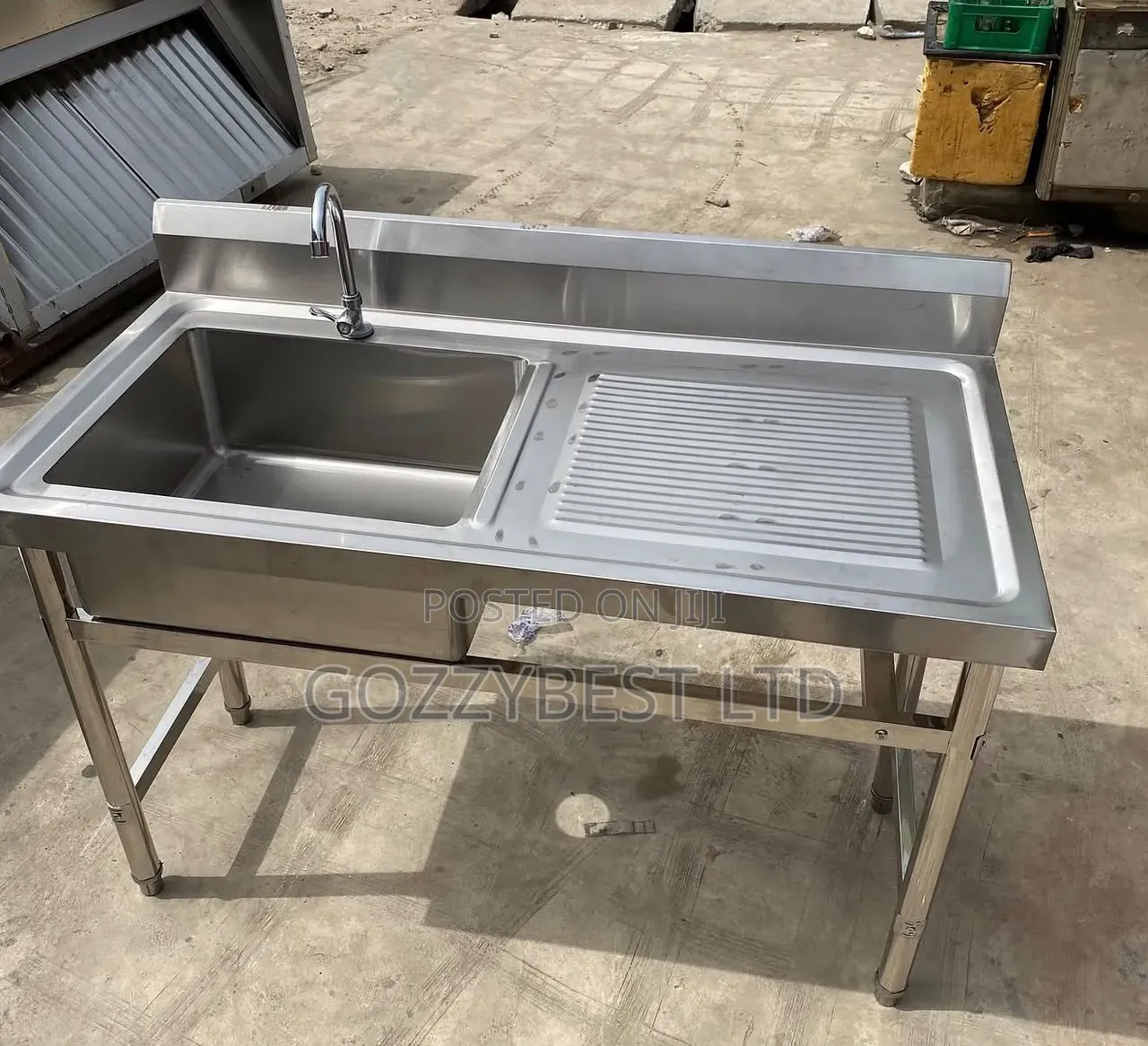Single Bowl Sink With Side