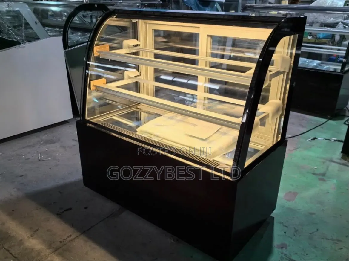 Industrial Cake Display Chiller