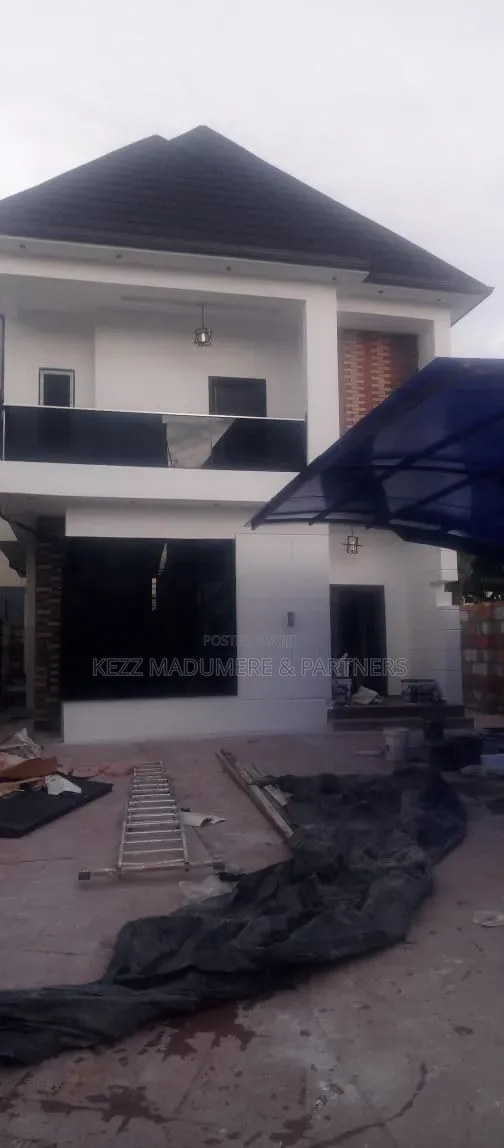 4bdrm Duplex in New Layout,Sars Road for sale