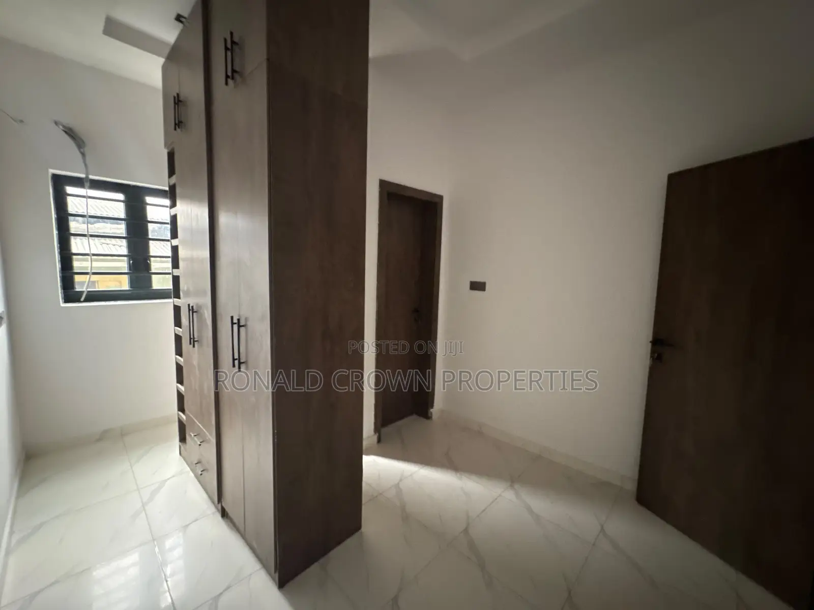 4bdrm Duplex in Ogba for sale