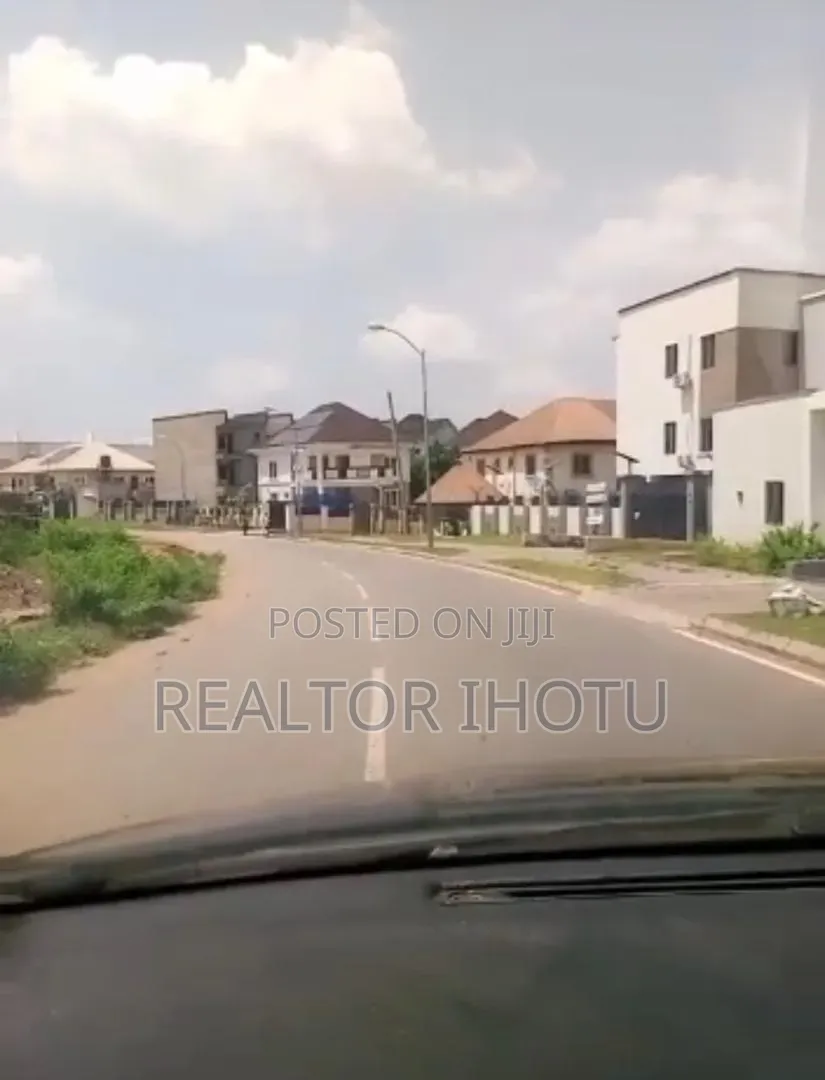3bdrm Apartment in Kaura for sale