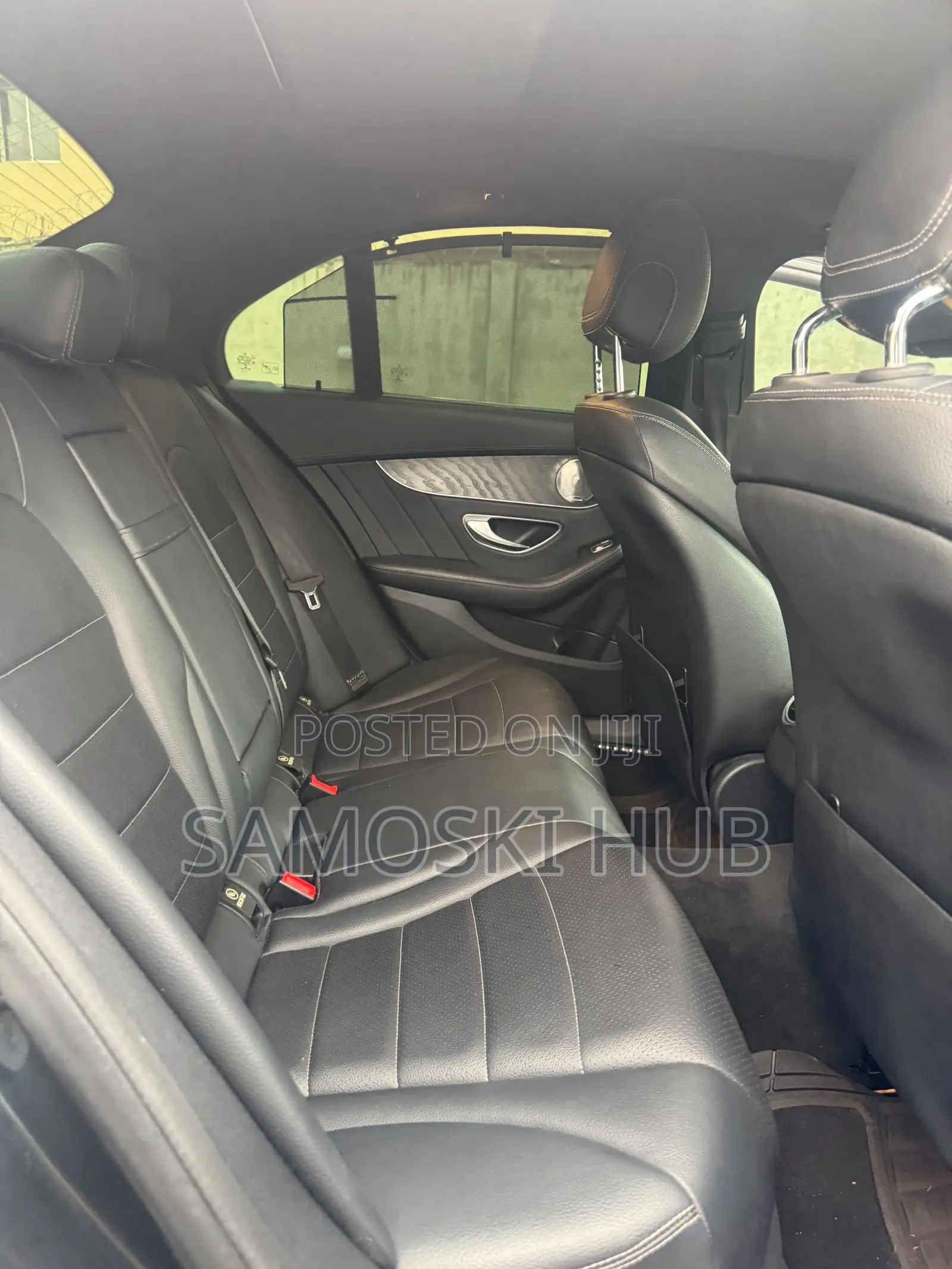 Mercedes-Benz C400 4Matic AWD Sedan (3.0L V6 7A) 2015 Black