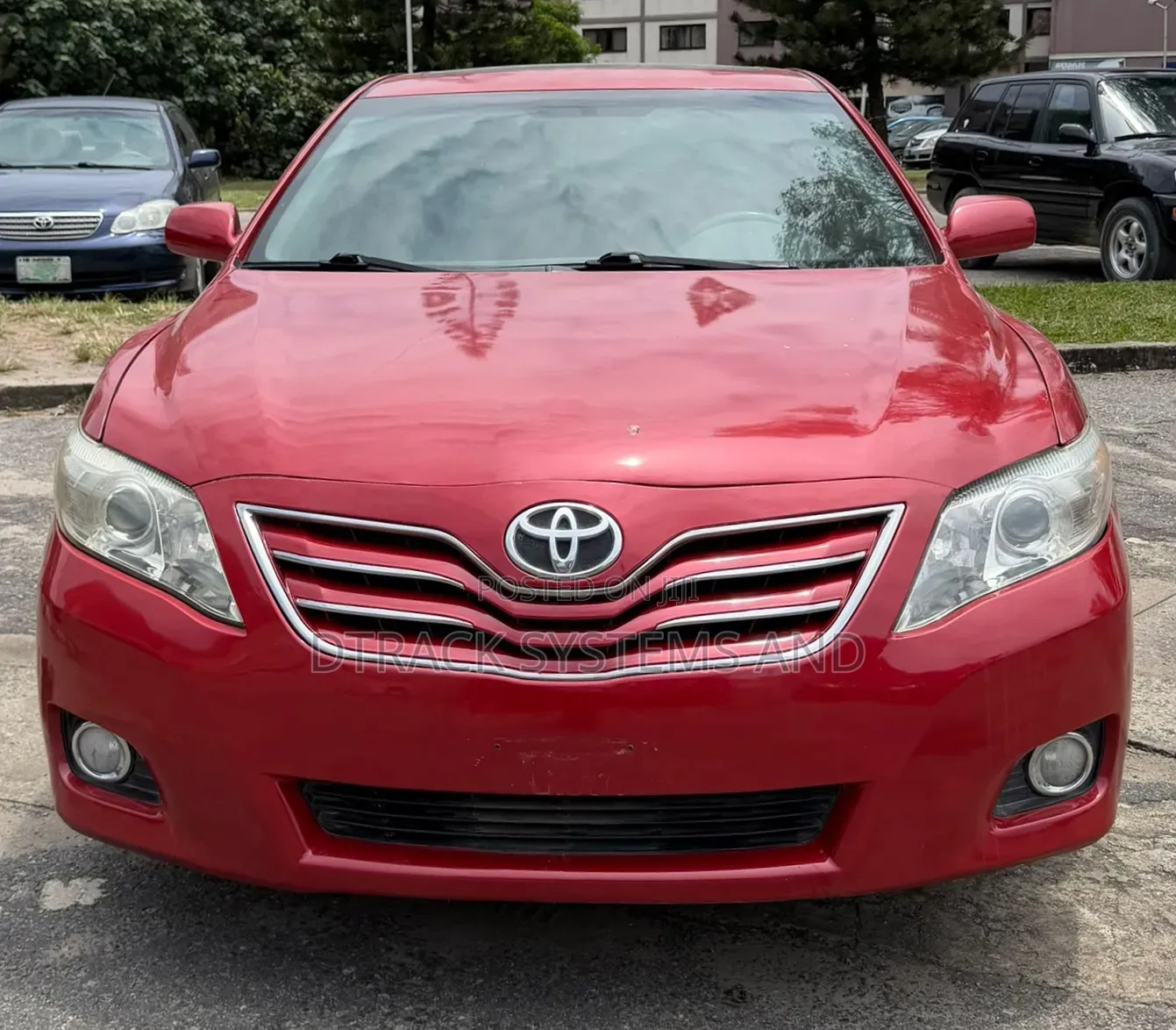 Toyota Camry XLE 4dr Sedan (2.5L 4cyl 6AM) 2010 Red