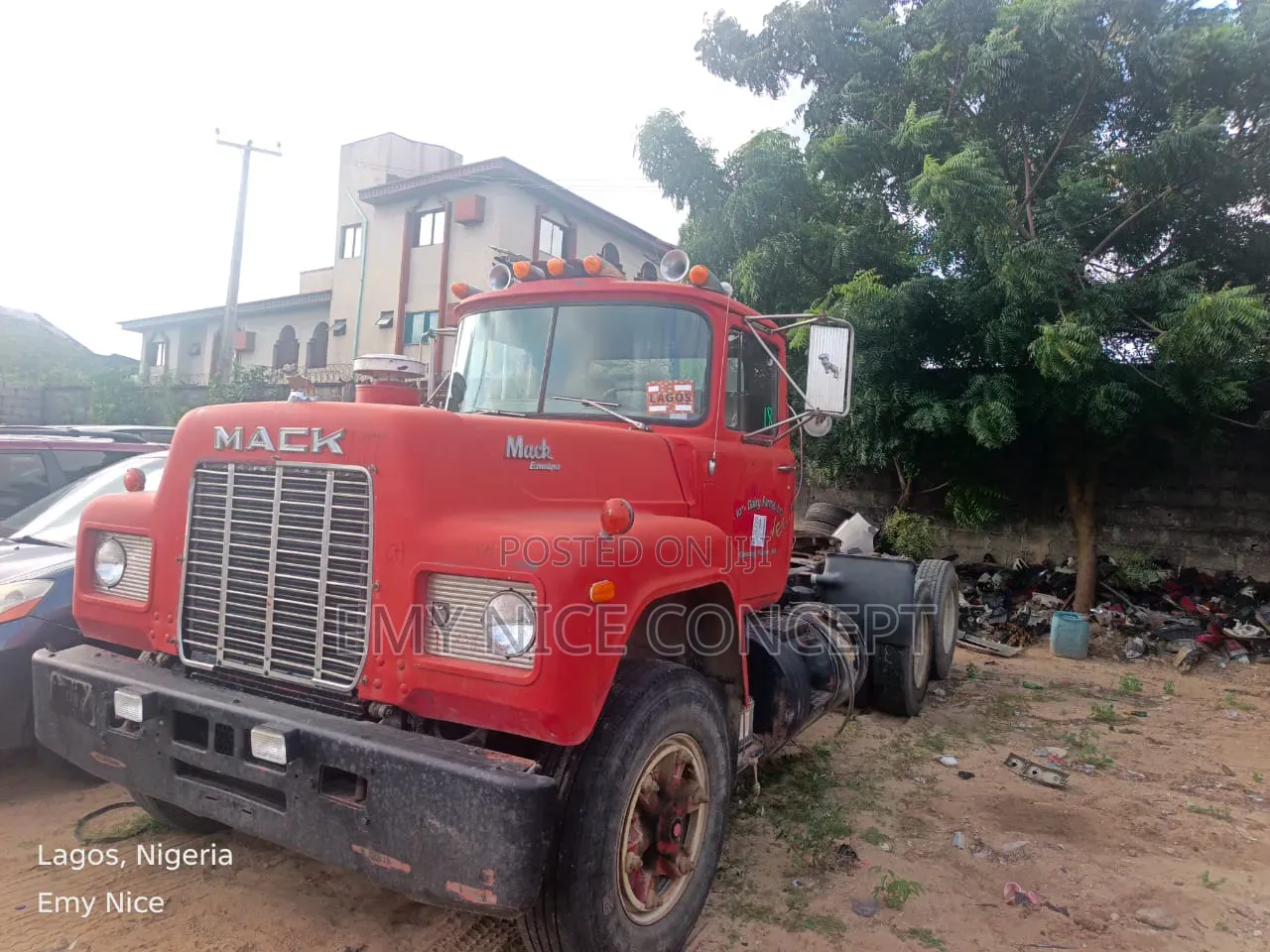 1984 Mack Truck Head R Model