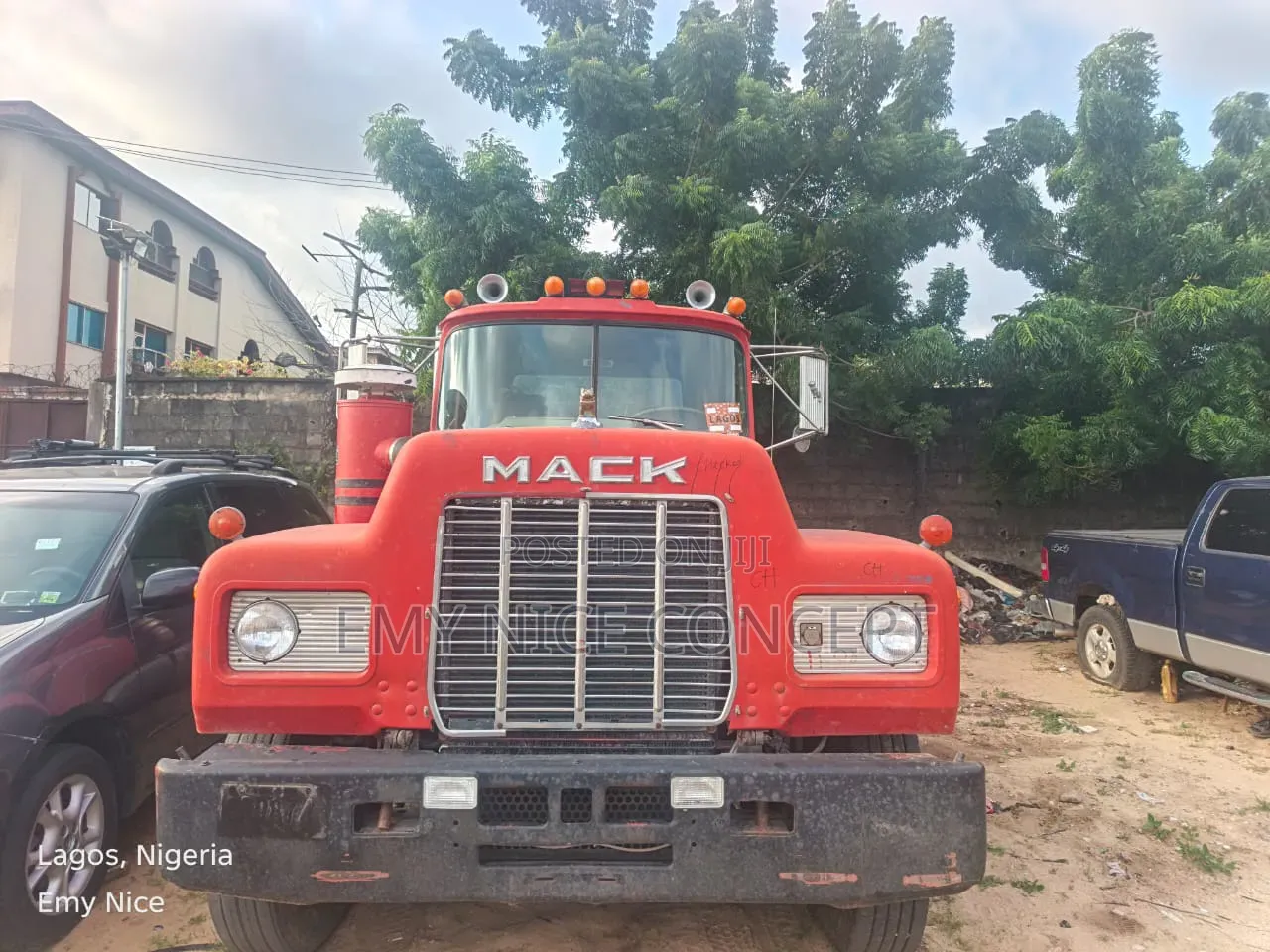 1984 Mack Truck Head R Model