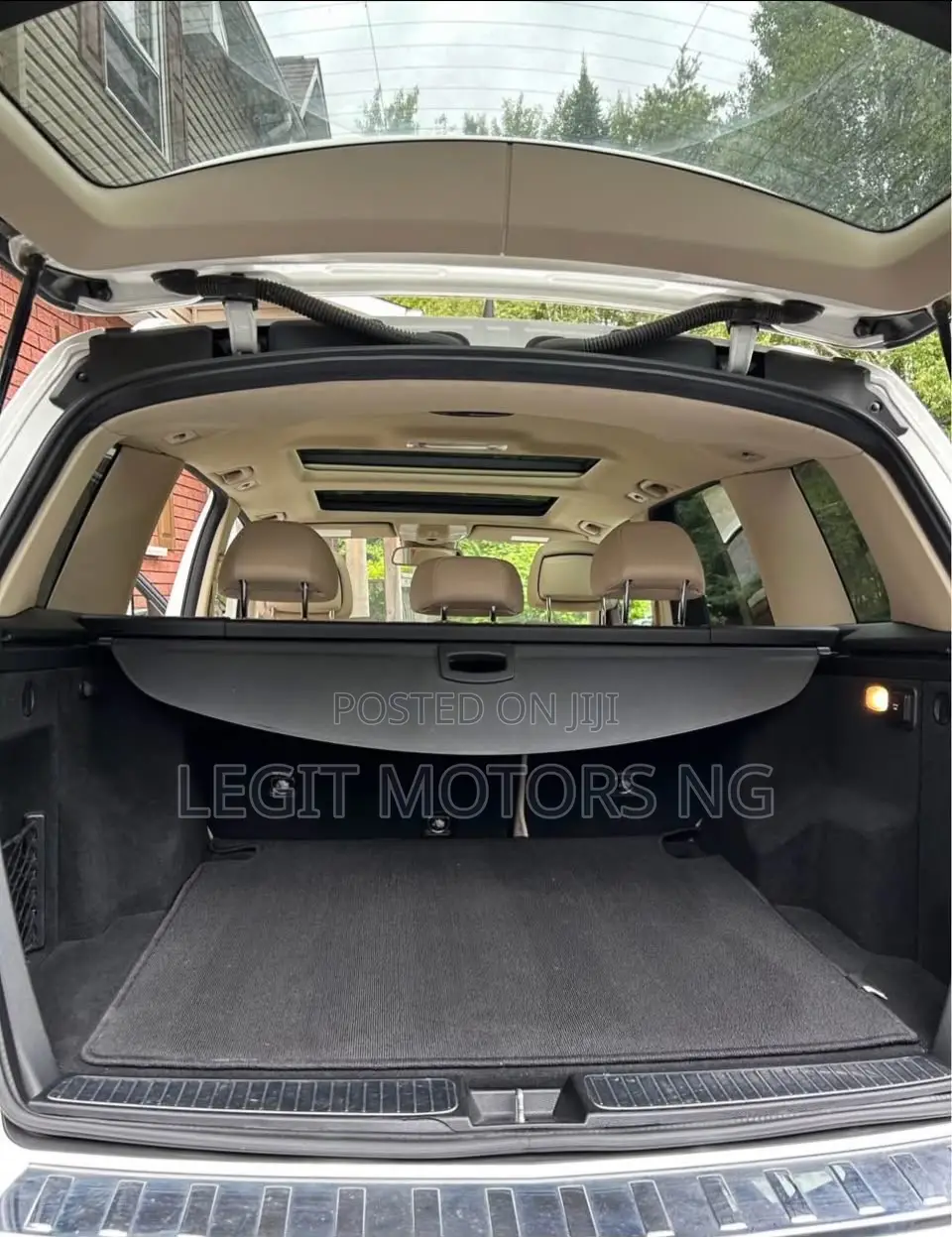 Mercedes-Benz GLK-Class Base GLK 350 4dr AWD 4MATIC (3.5L 6cyl 7A) 2015