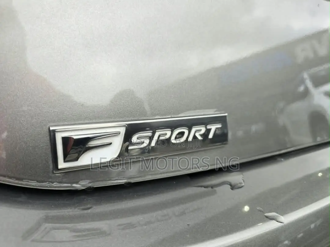Lexus ES 250 F Sport 2021 Gray