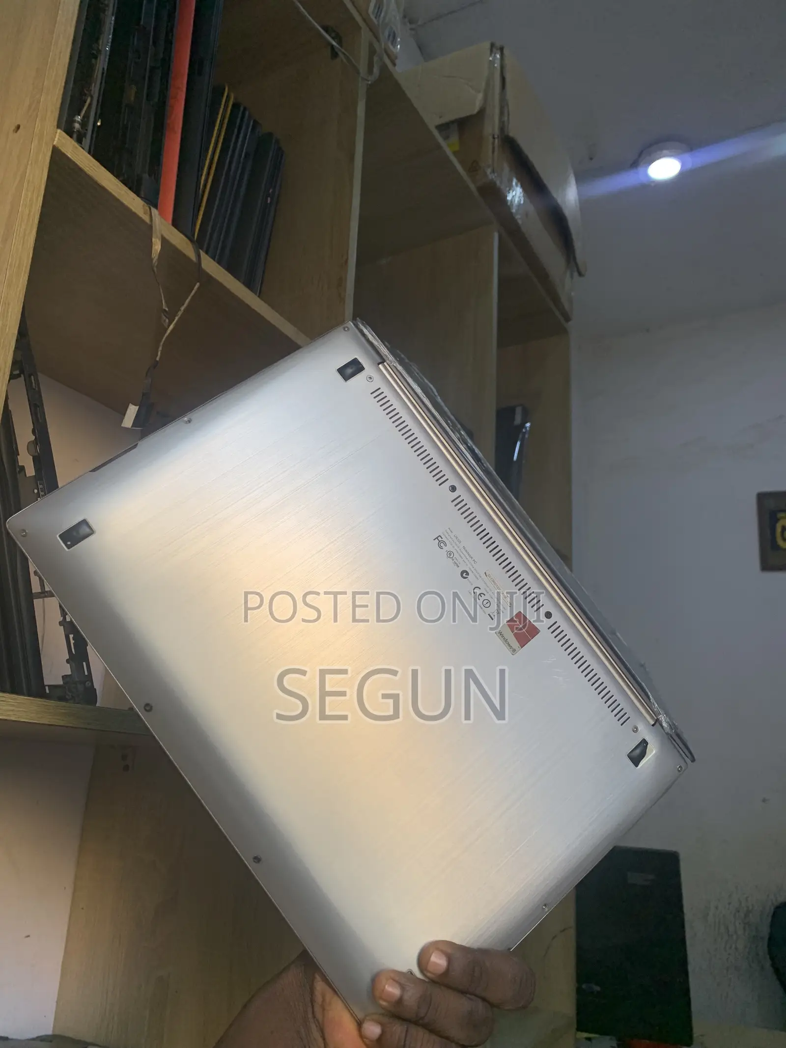 Laptop Asus X550LA 8GB Intel Core i5 HDD 500GB