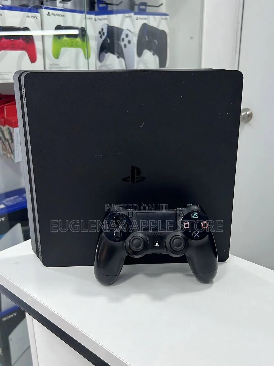 Uk Used PS4 Slim With One Pad and Games