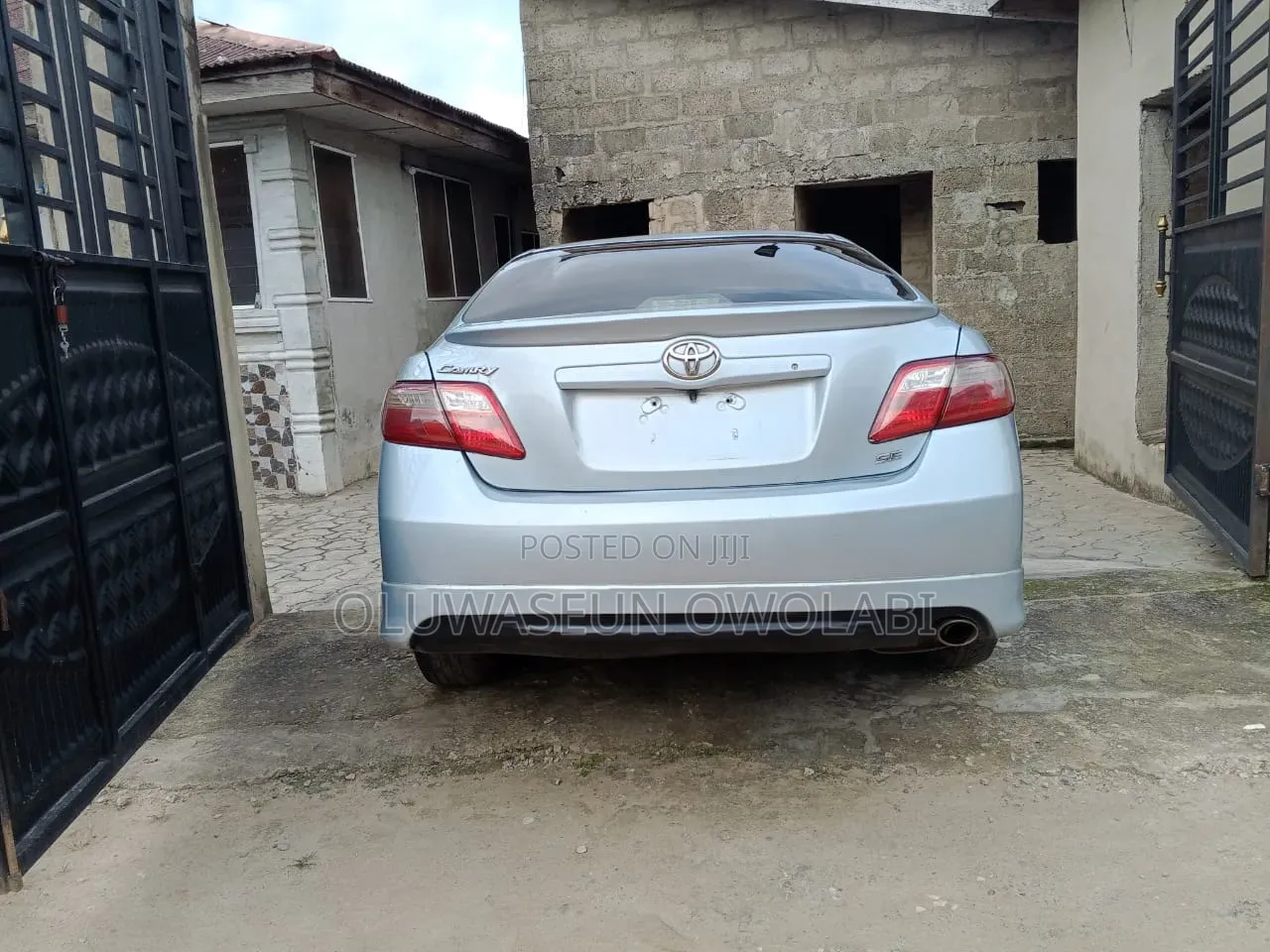Toyota Camry 2.4 SE Automatic 2008 Blue