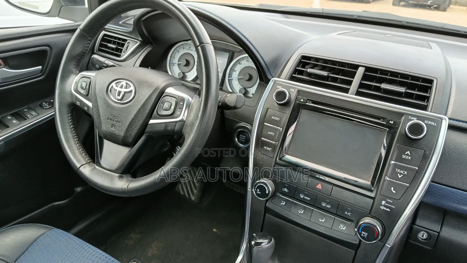Toyota Camry 2016 White