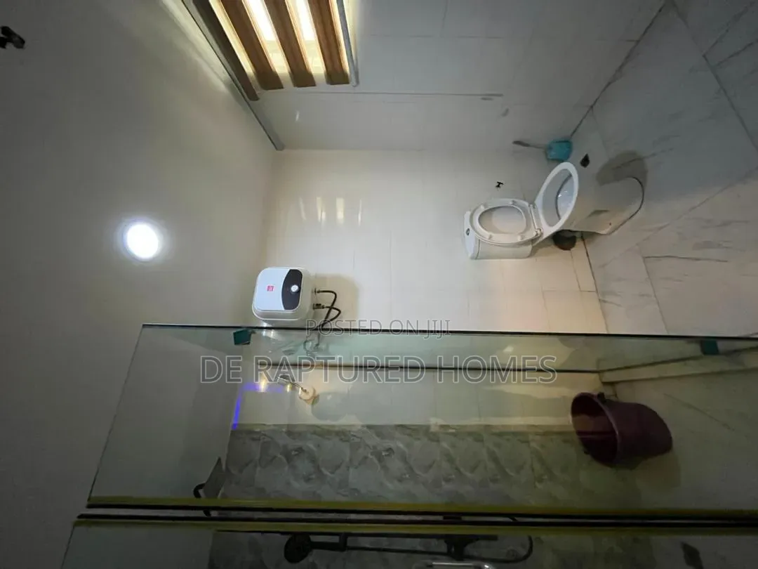 3bdrm Block of Flats in Ikate for rent