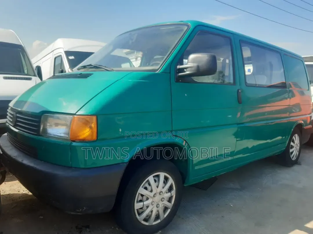 Volkswagen Transporter 2002 Green