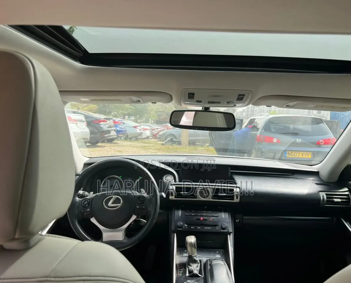Lexus IS 250 2013 Silver