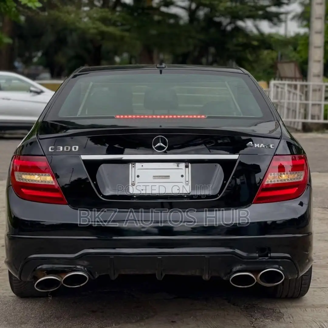 Mercedes-Benz C300 Sport Sedan AWD (3.0L 6cyl 7A) 2008 Black