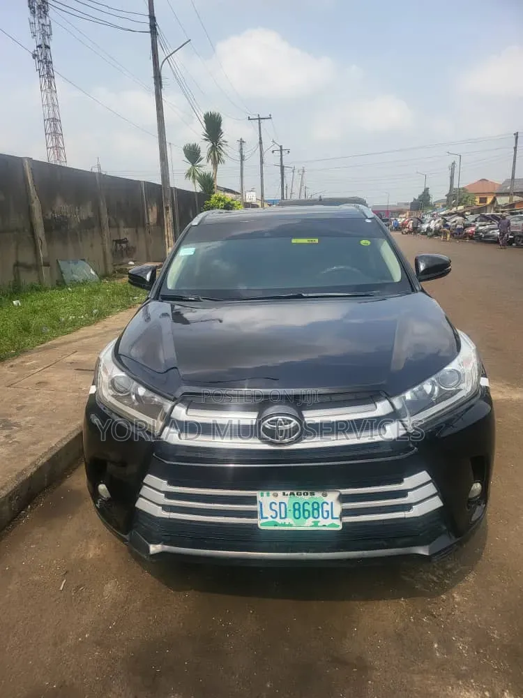 Toyota Highlander 2015 Black