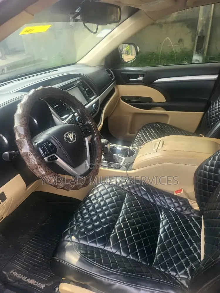 Toyota Highlander 2015 Black