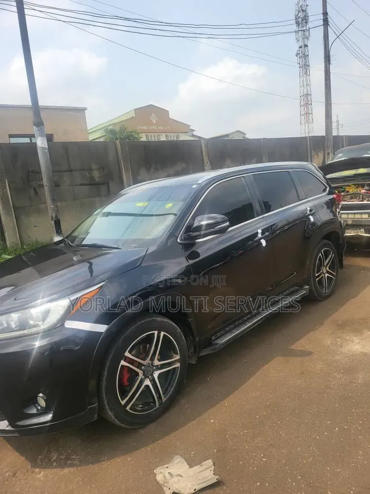 Toyota Highlander 2015 Black