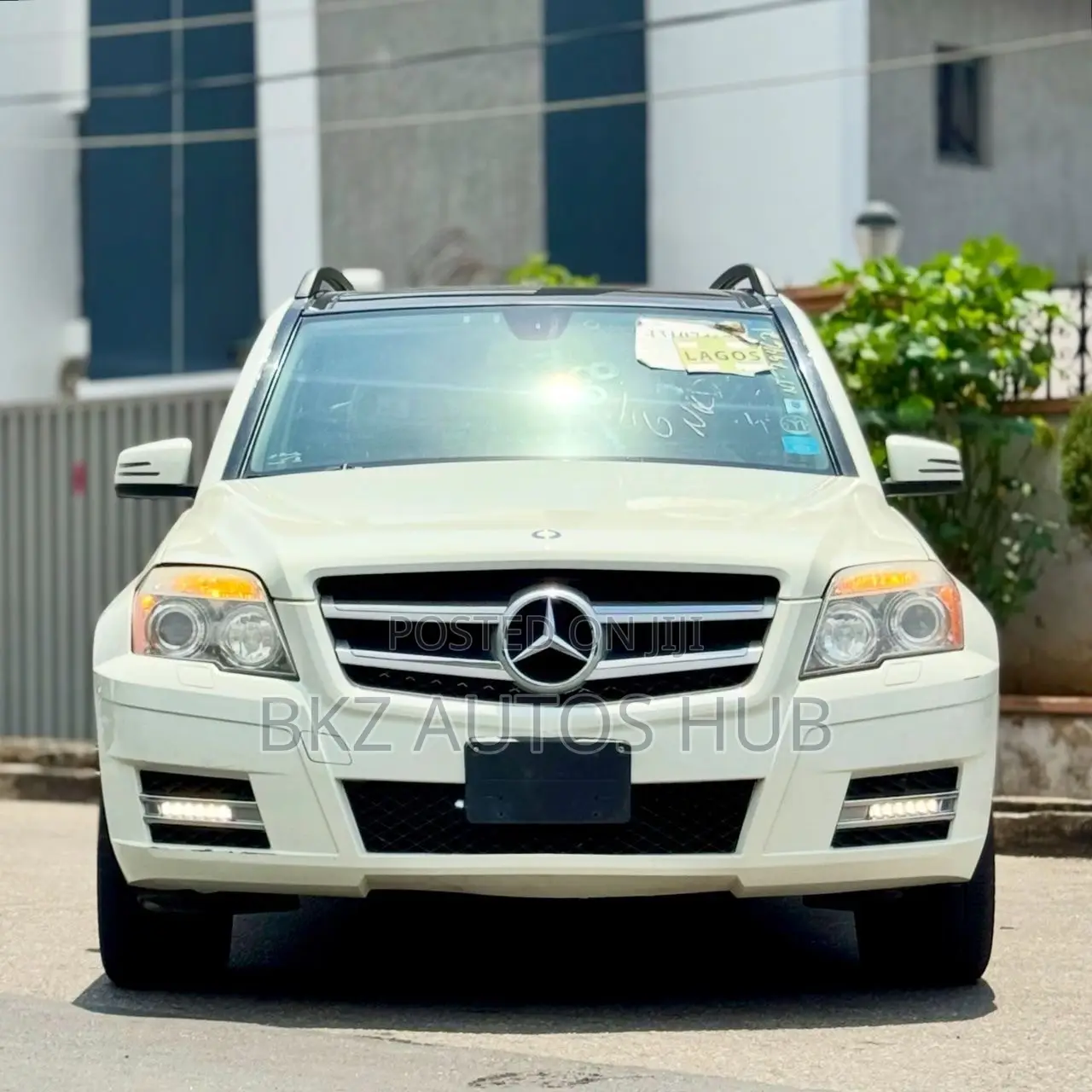 Mercedes-Benz GLK-Class 350 4MATIC 2011 White