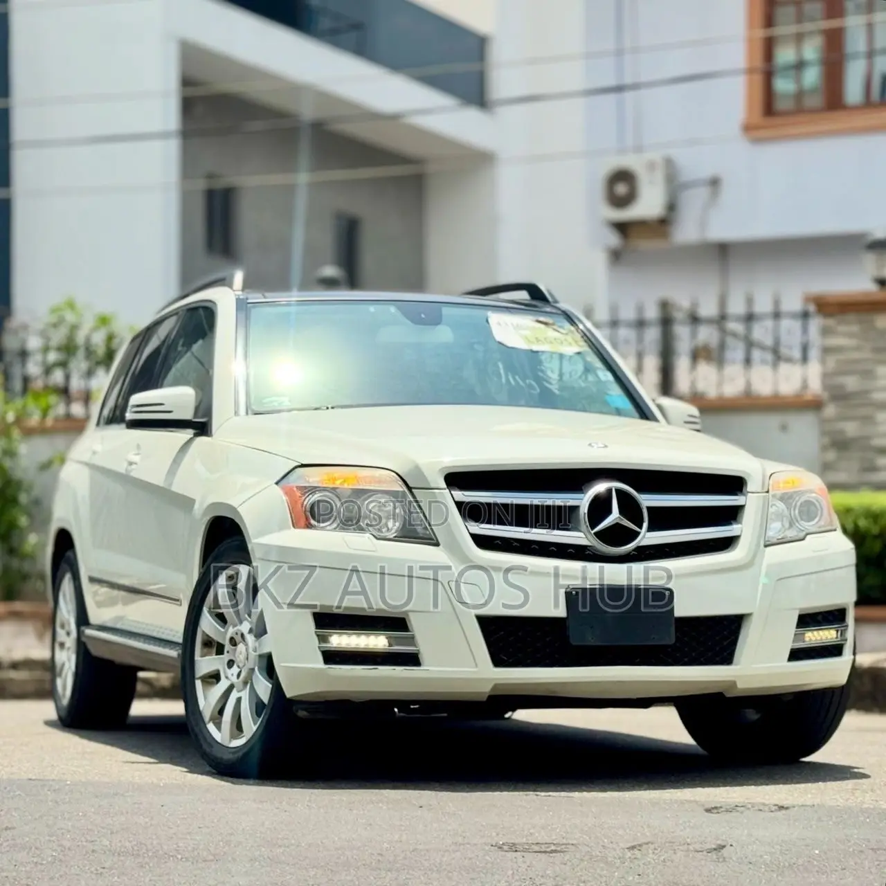 Mercedes-Benz GLK-Class 350 4MATIC 2011 White