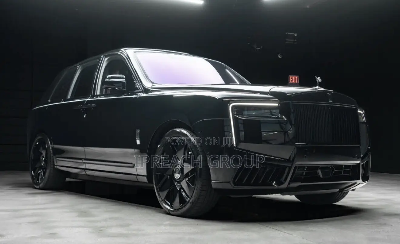 Rolls-Royce Cullinan Black Badge 2026 Black