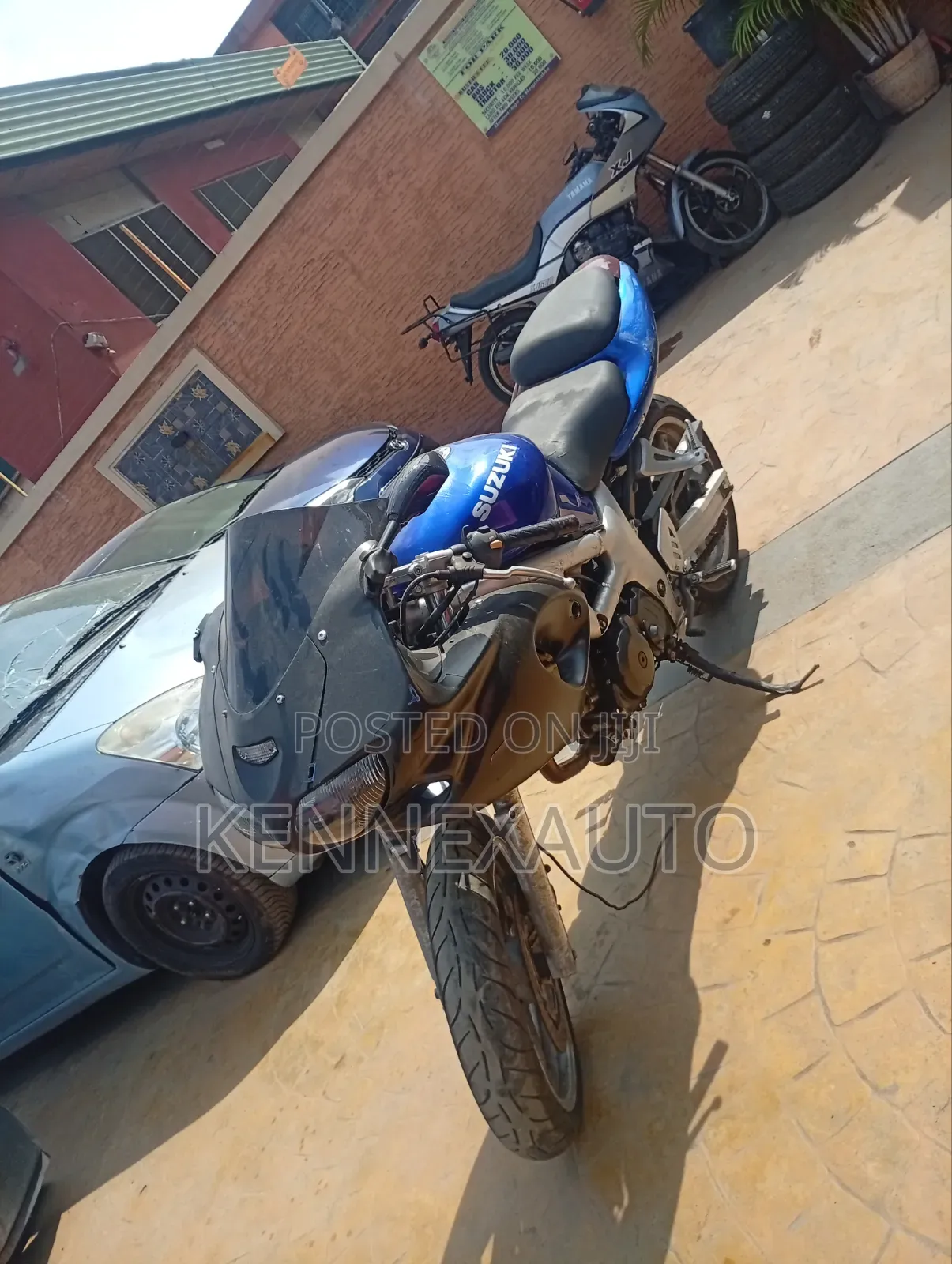 Suzuki Bike 2015 Blue