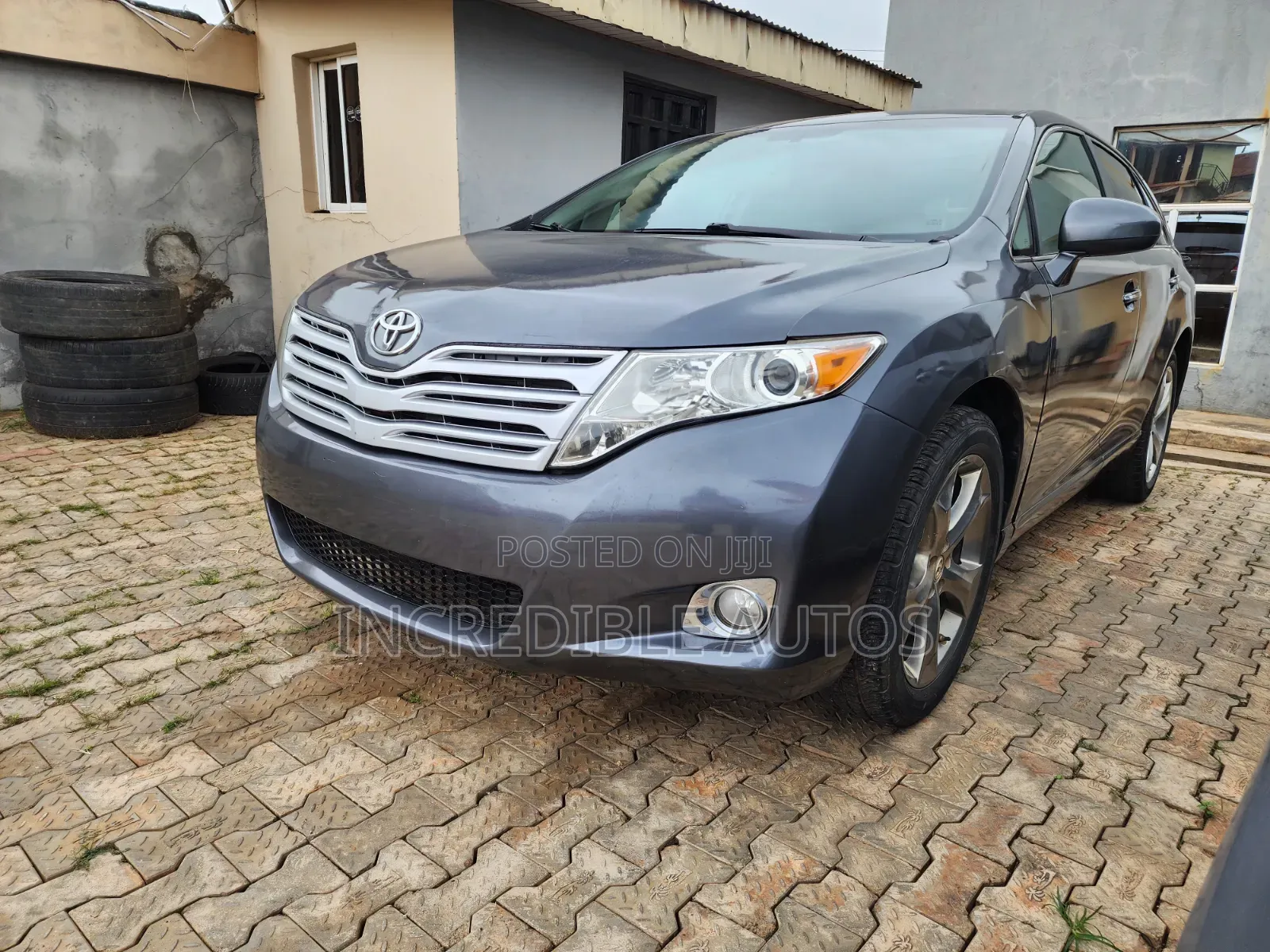 Toyota Venza V6 AWD 2011 Gray