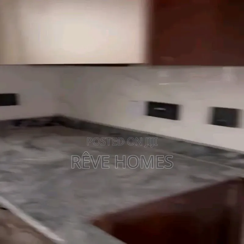 3bdrm Block of Flats in Ifako-Gbagada for sale