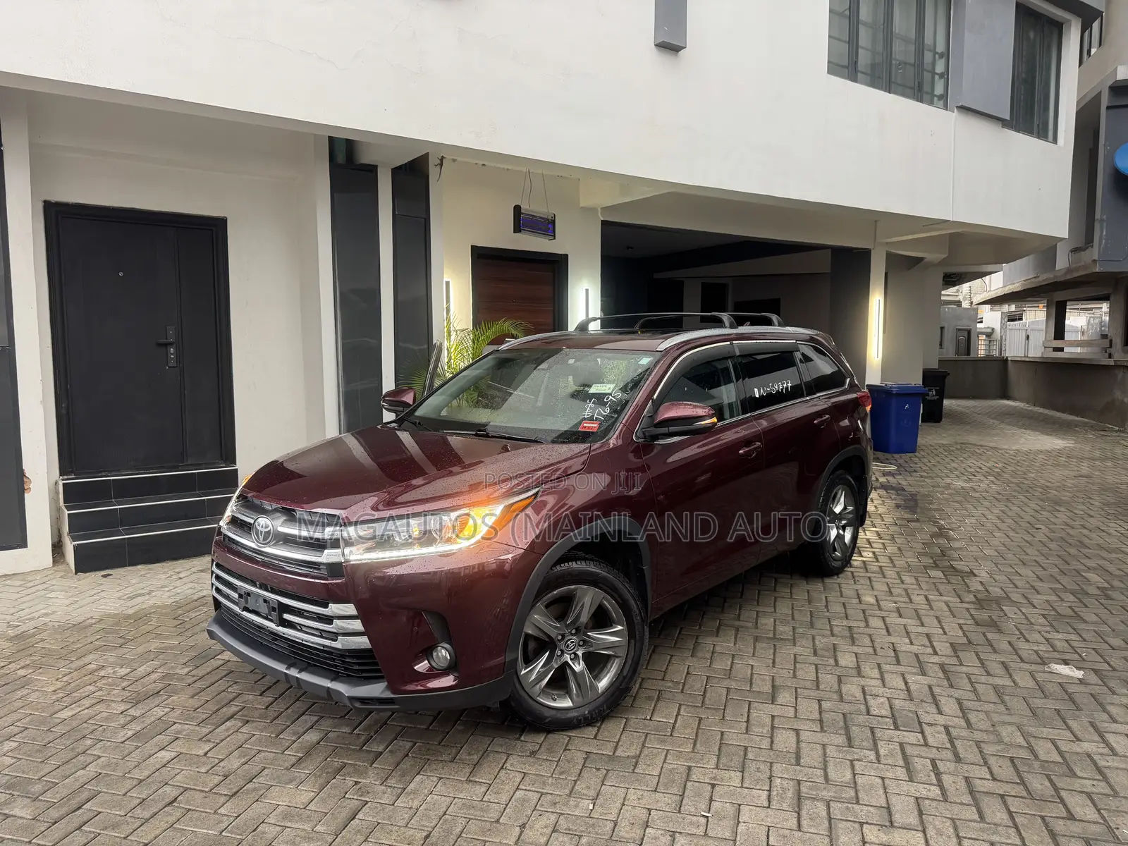 Toyota Highlander Limited Platinum 4x4 V6 (3.5L 6cyl 8A) 2017 Maroon