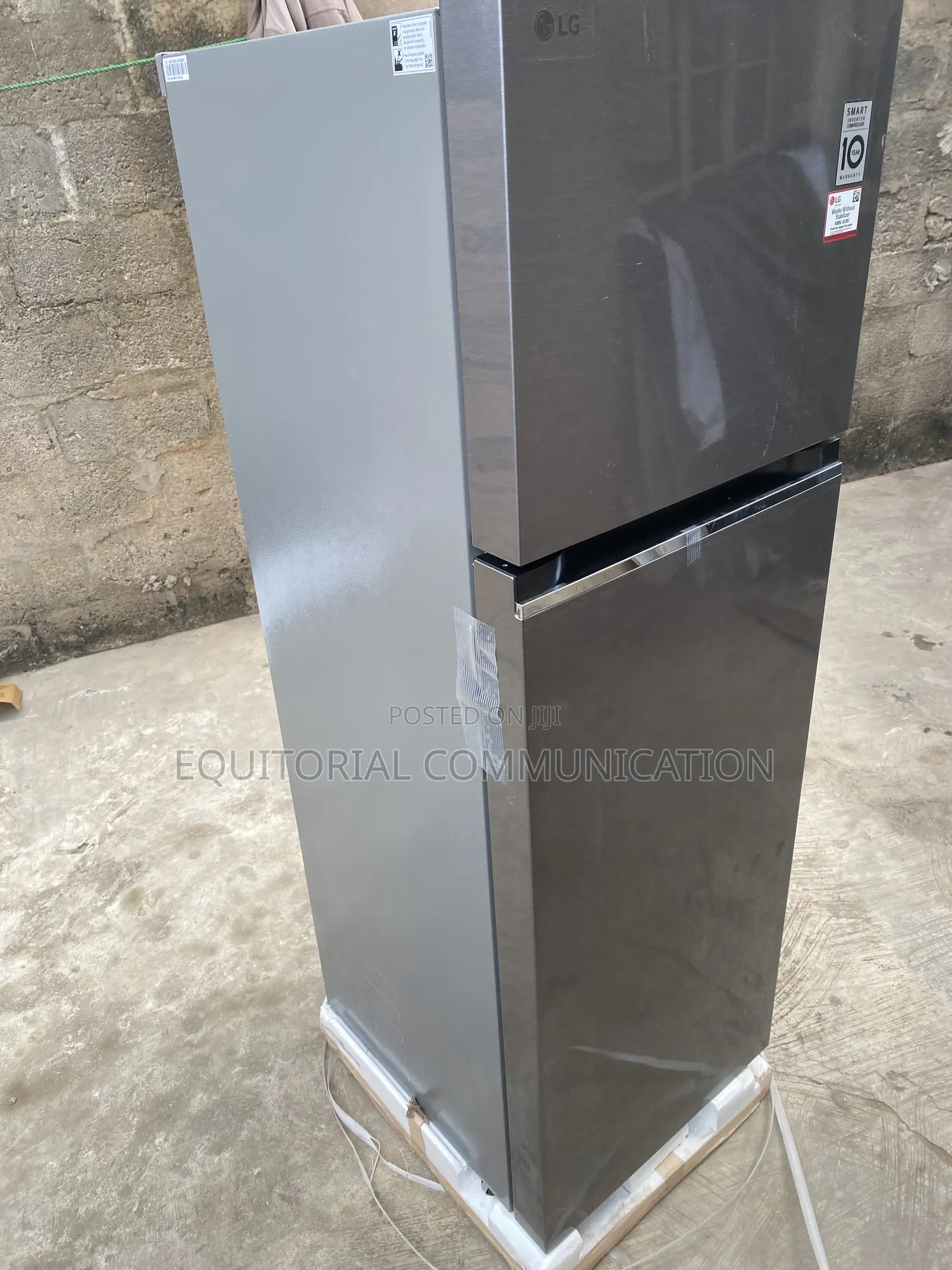 LG GL-B262PQKB Inverter Fridge With 287L Capacity